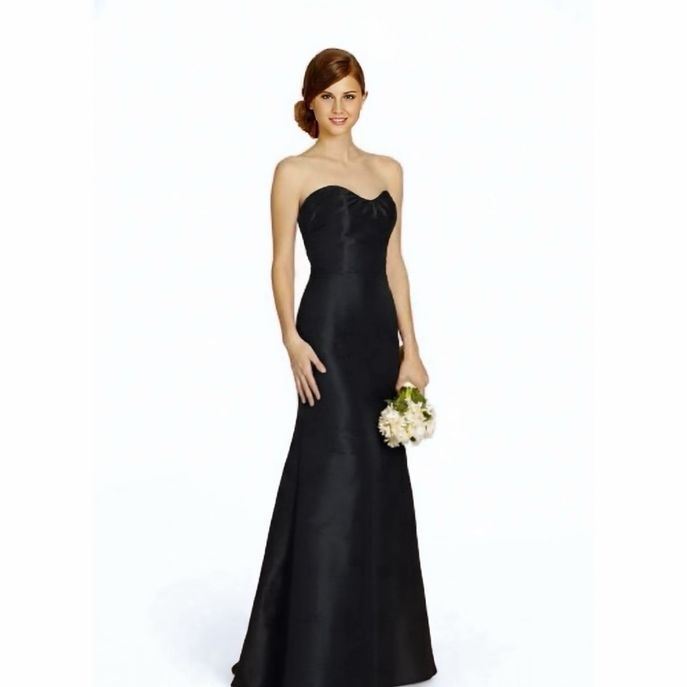 Jim Hjelm Occassions Vintage Strapless Mermaid Evening Gown in Black Size 2